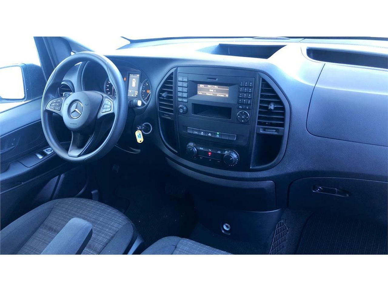 Foto Mercedes-Benz Vito 8