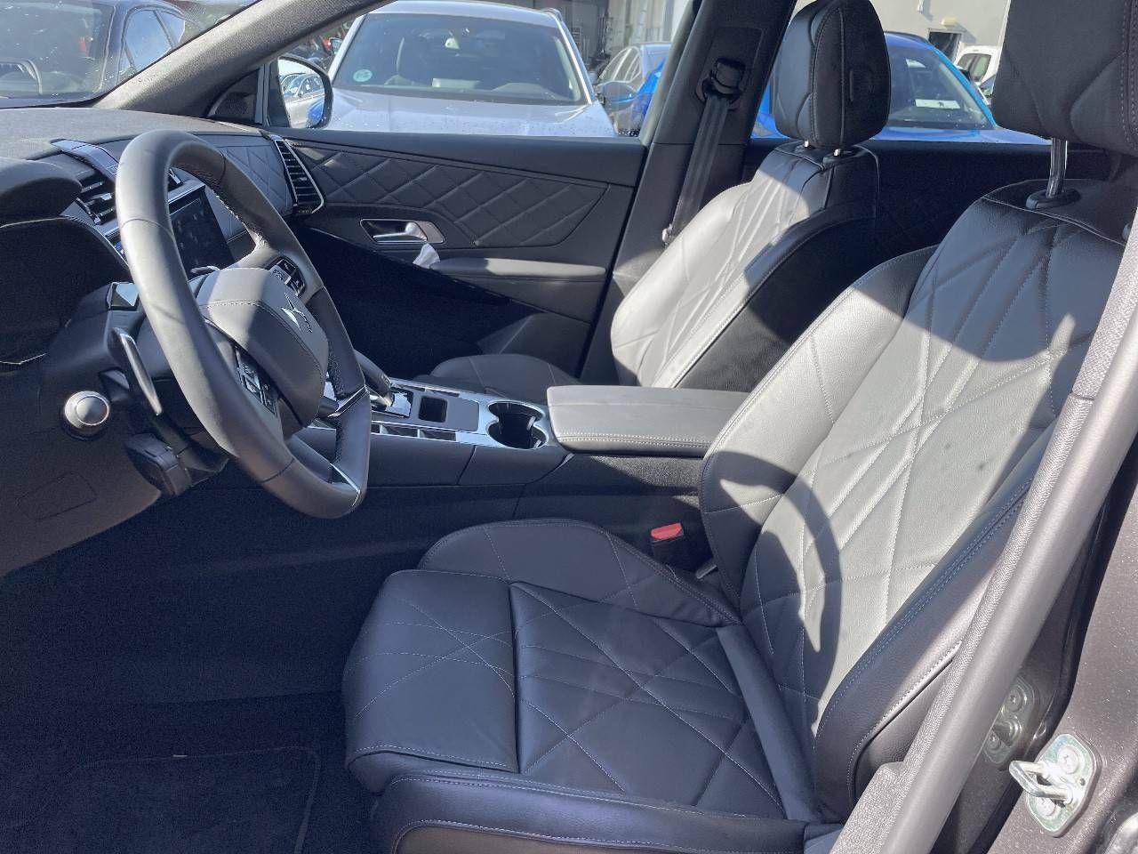 Foto DS Automobiles DS 7 9