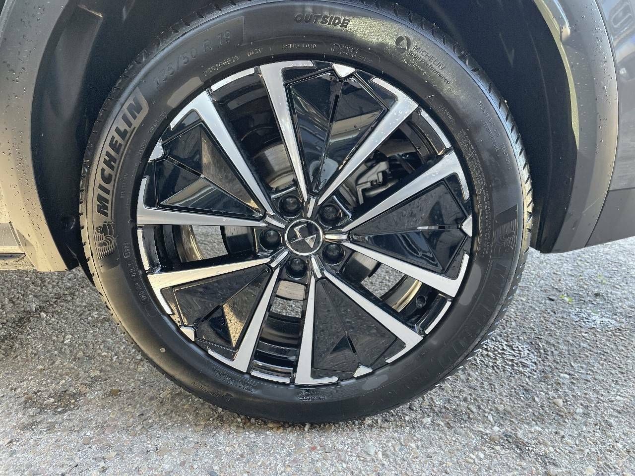 Foto DS Automobiles DS 7 11