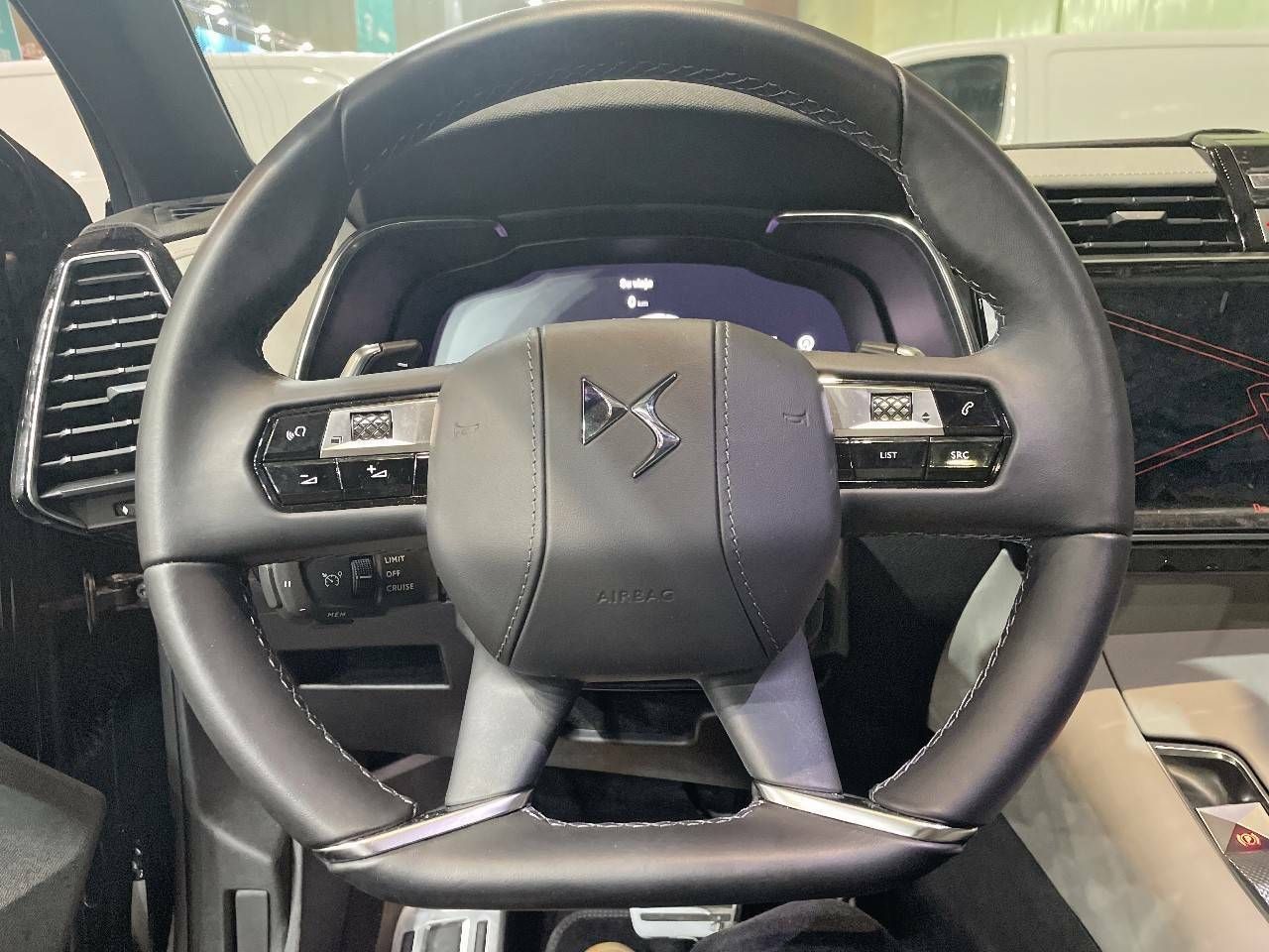 Foto DS Automobiles DS 7 13