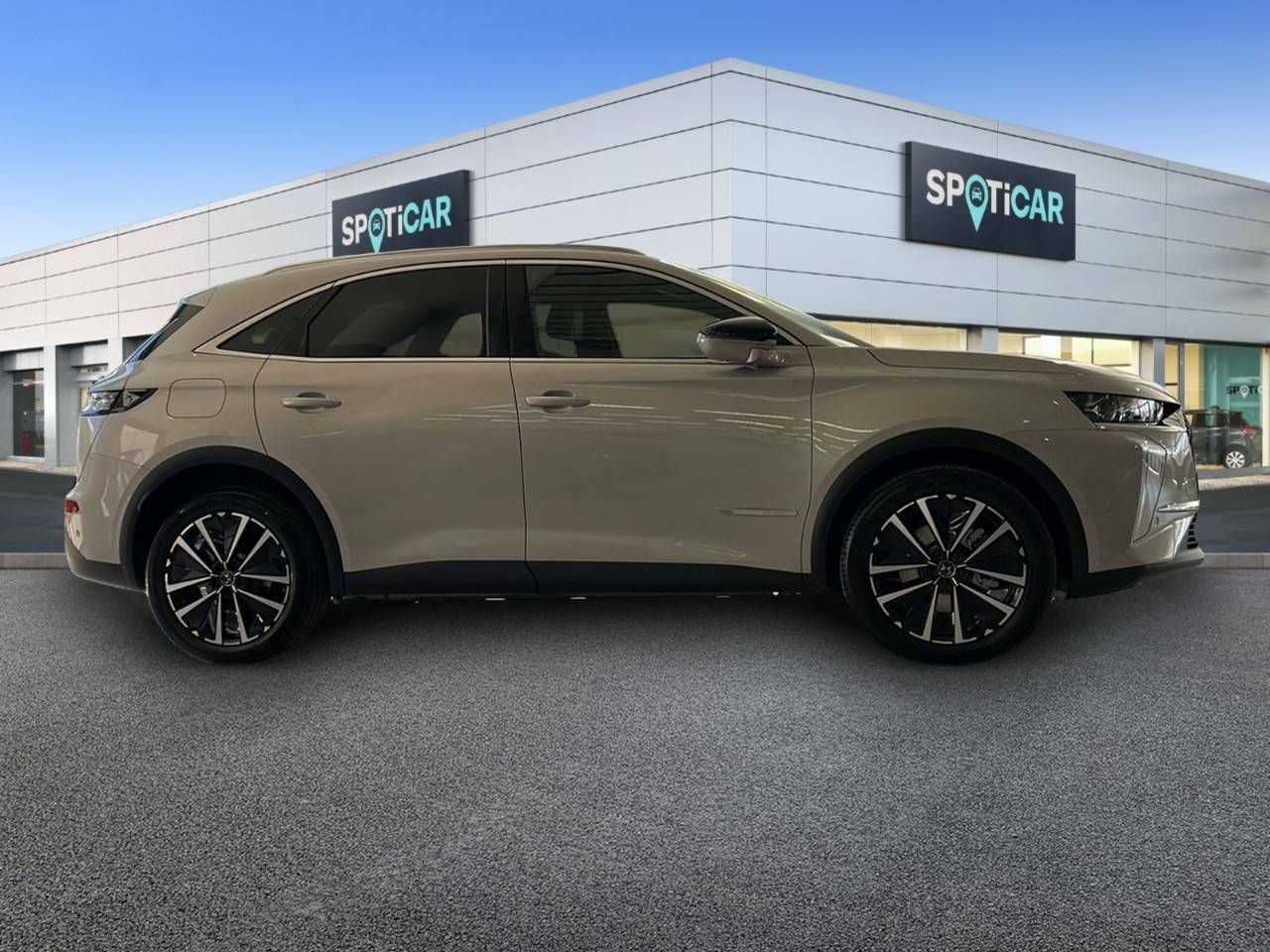 Foto DS Automobiles DS 7 4