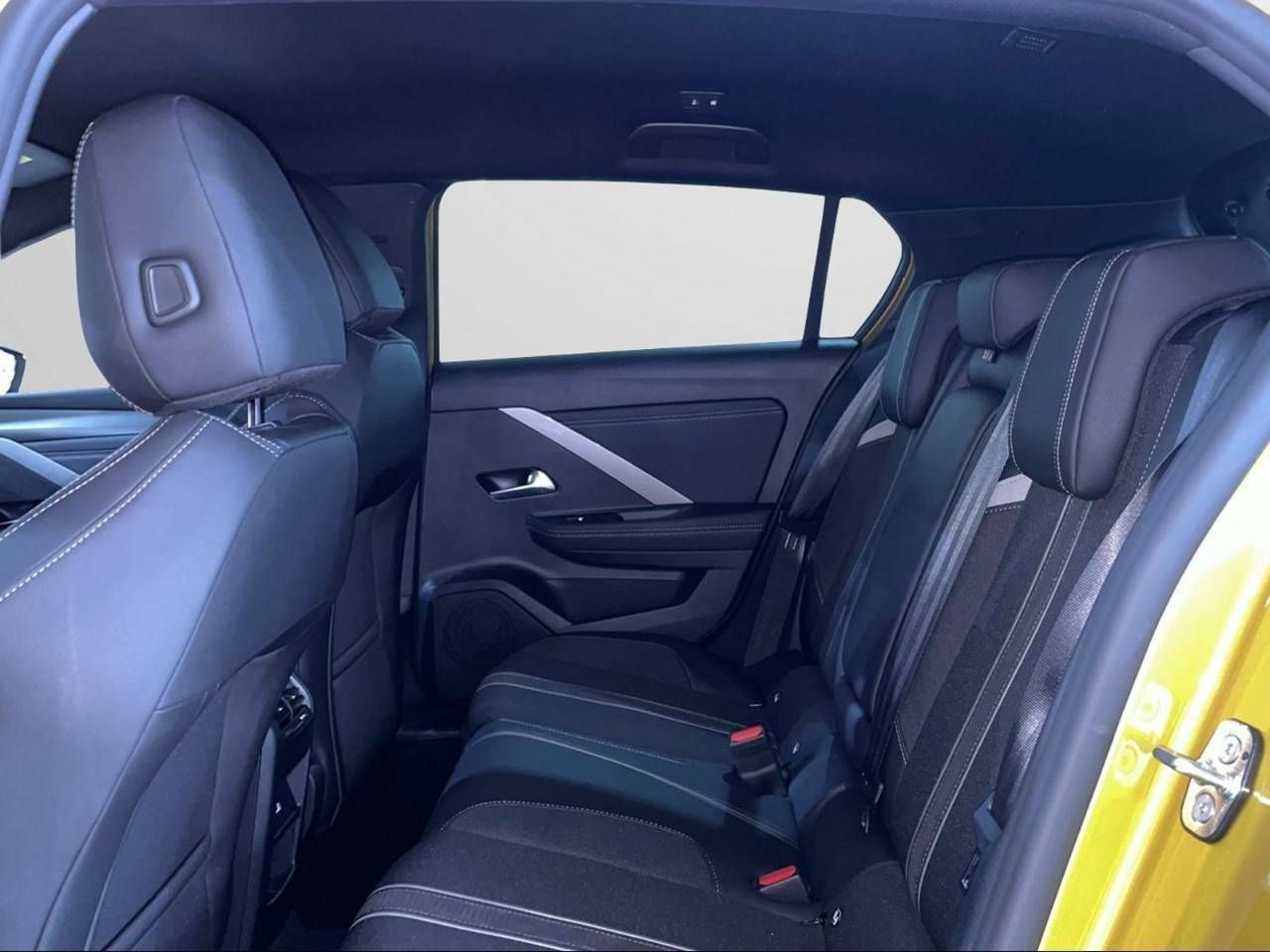 Foto Opel Astra 13