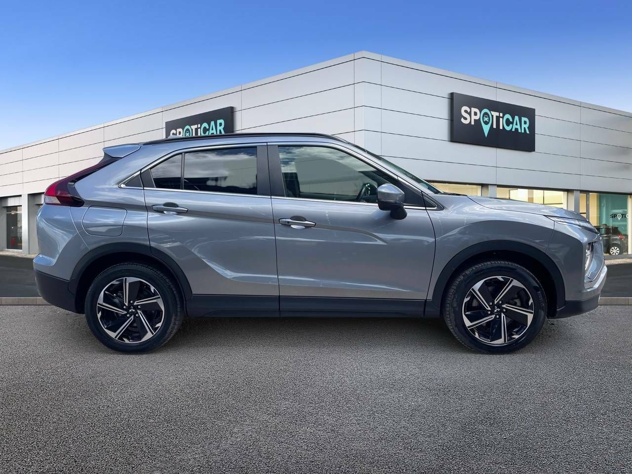Foto Mitsubishi Eclipse Cross 4