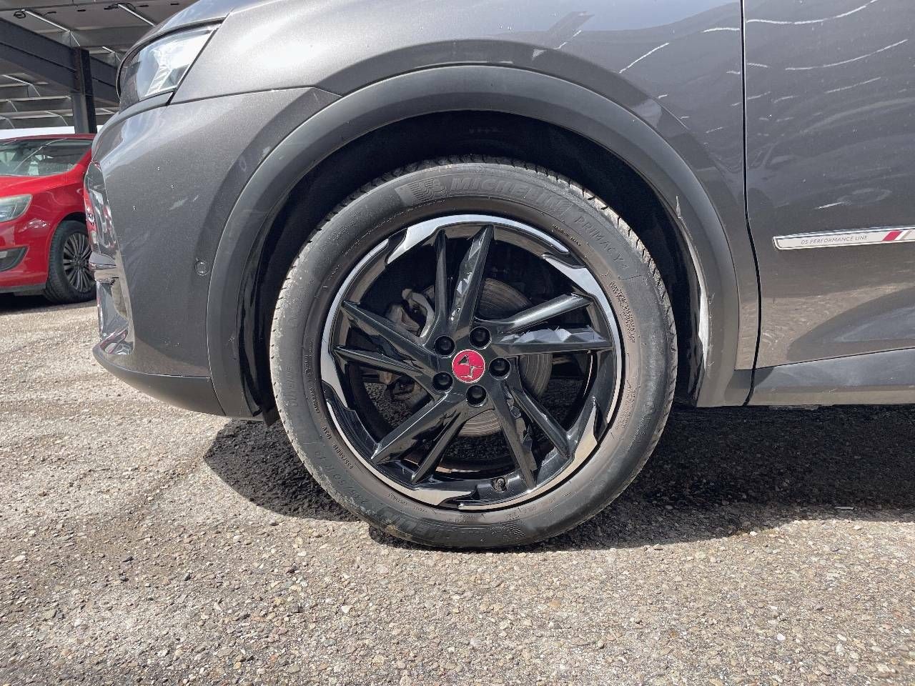 Foto DS Automobiles DS 7 10
