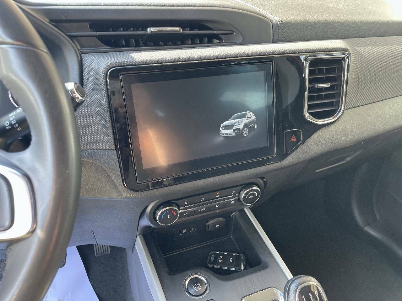 Foto DR Automobiles DR4 14