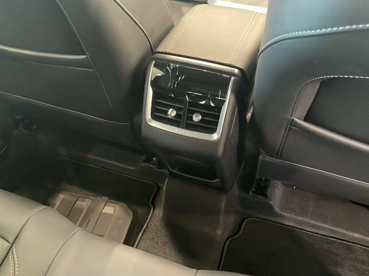 Foto DR Automobiles DR5 16