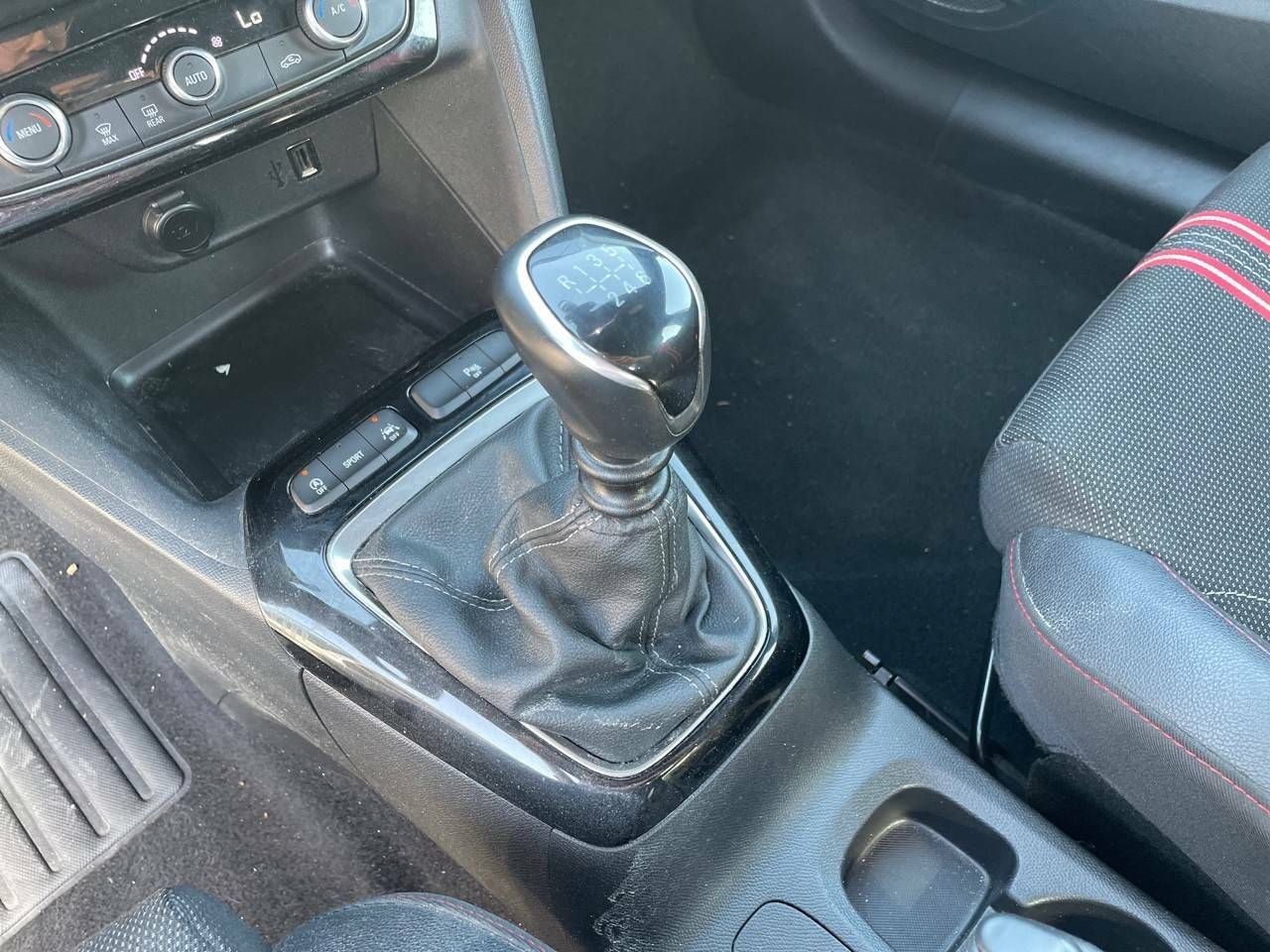 Foto Opel Corsa 14