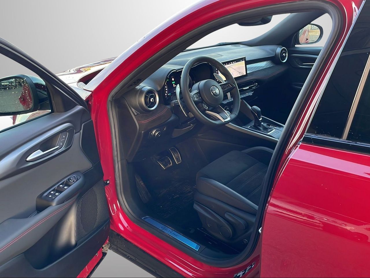 Foto Alfa Romeo Tonale 17