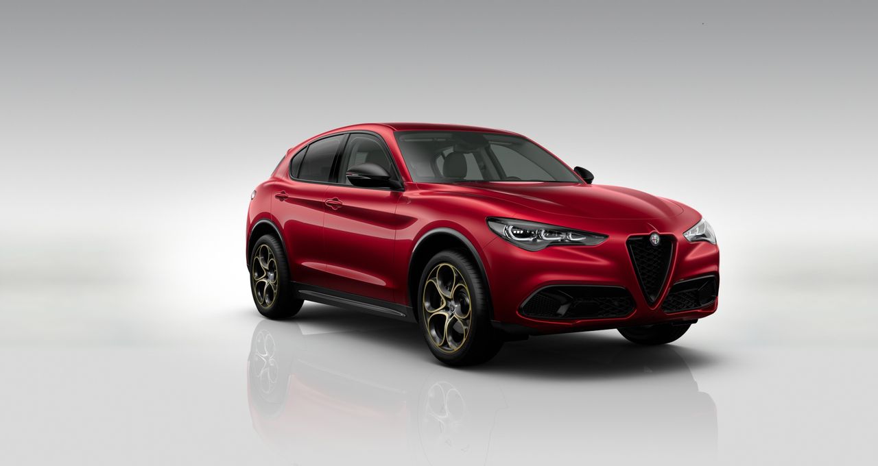 Foto Alfa Romeo Stelvio 1