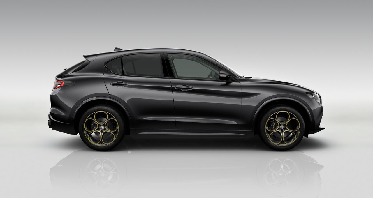 Foto Alfa Romeo Stelvio 2
