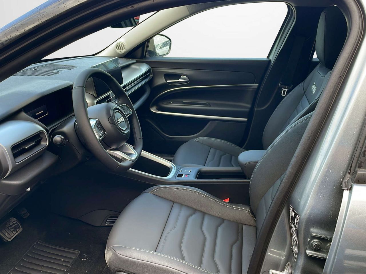Foto Jeep Avenger 12