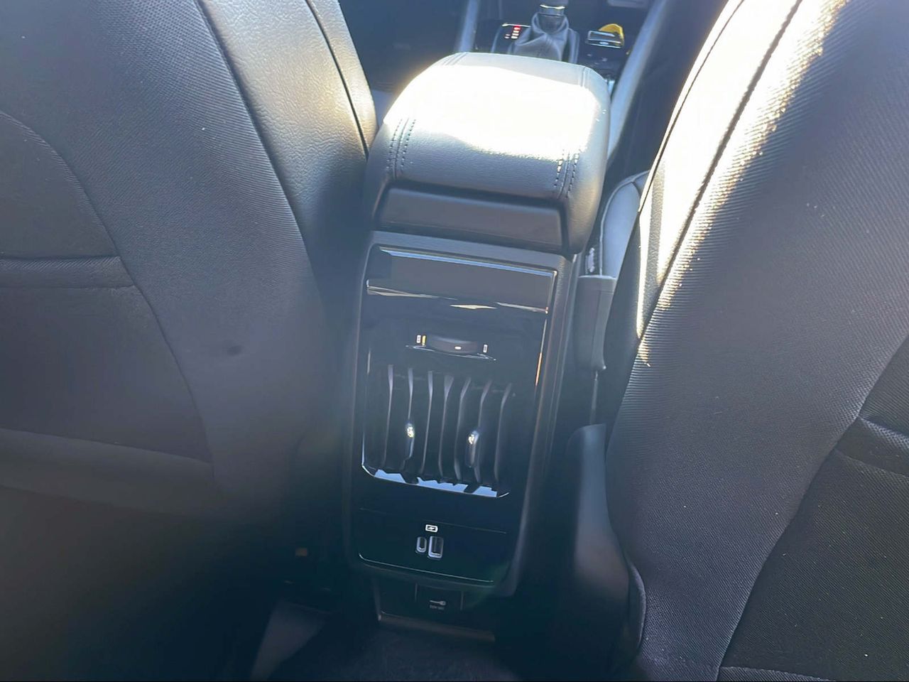 Foto Jeep Compass 16