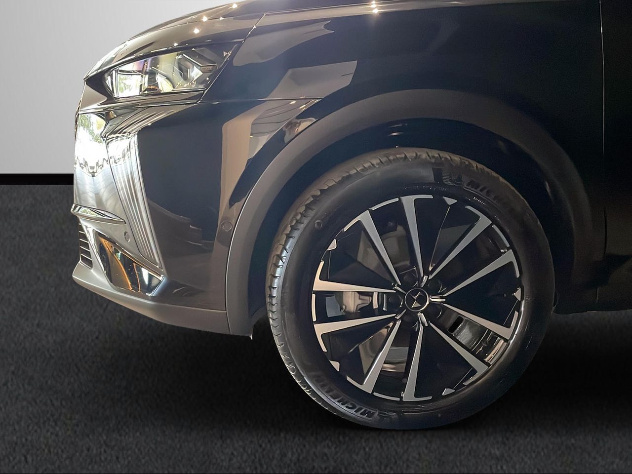 Foto DS Automobiles DS 7 10