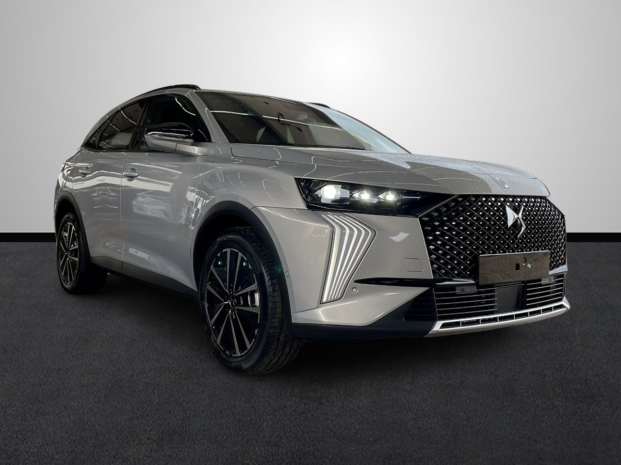 Foto DS Automobiles DS 7 6