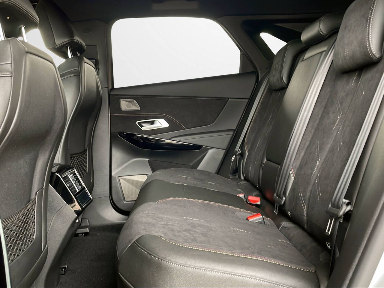 Foto DS Automobiles DS 7 14