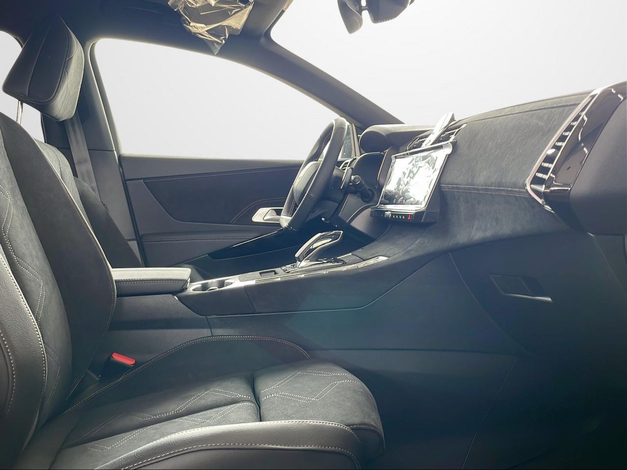 Foto DS Automobiles DS 7 17