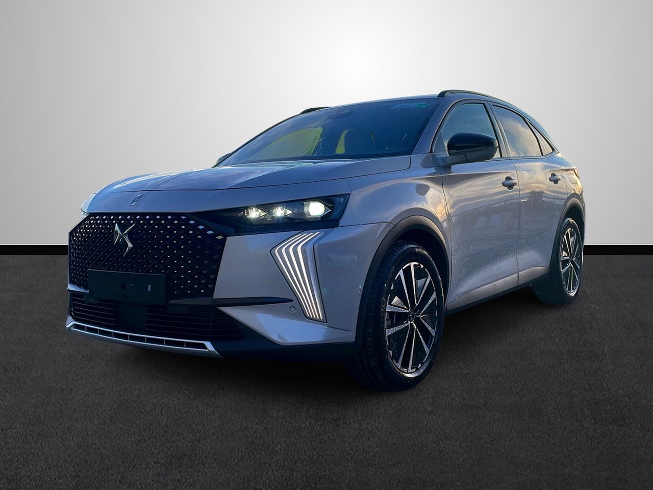 Foto DS Automobiles DS 7 1