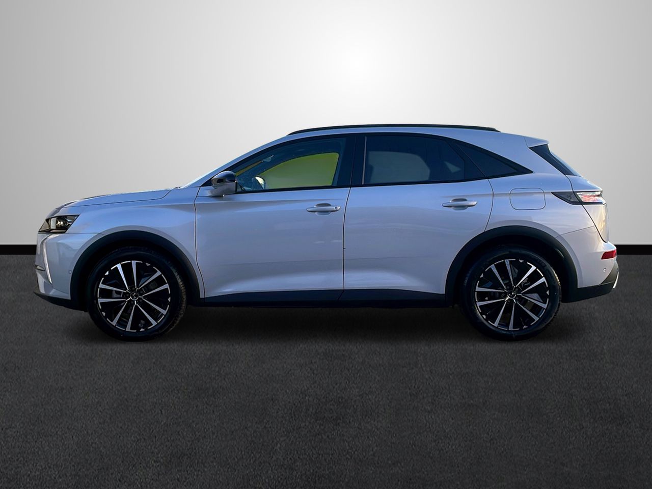 Foto DS Automobiles DS 7 2