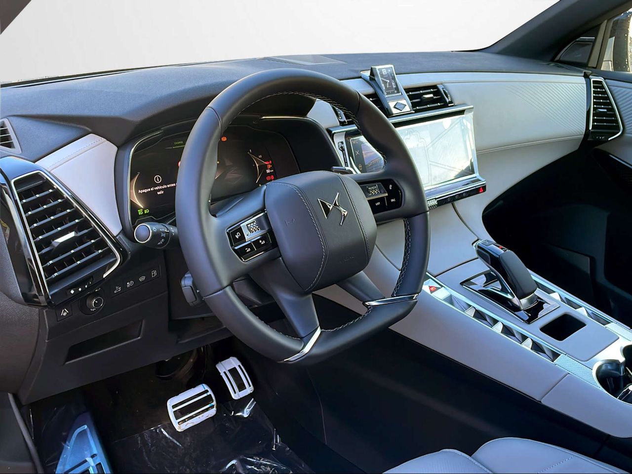 Foto DS Automobiles DS 7 13