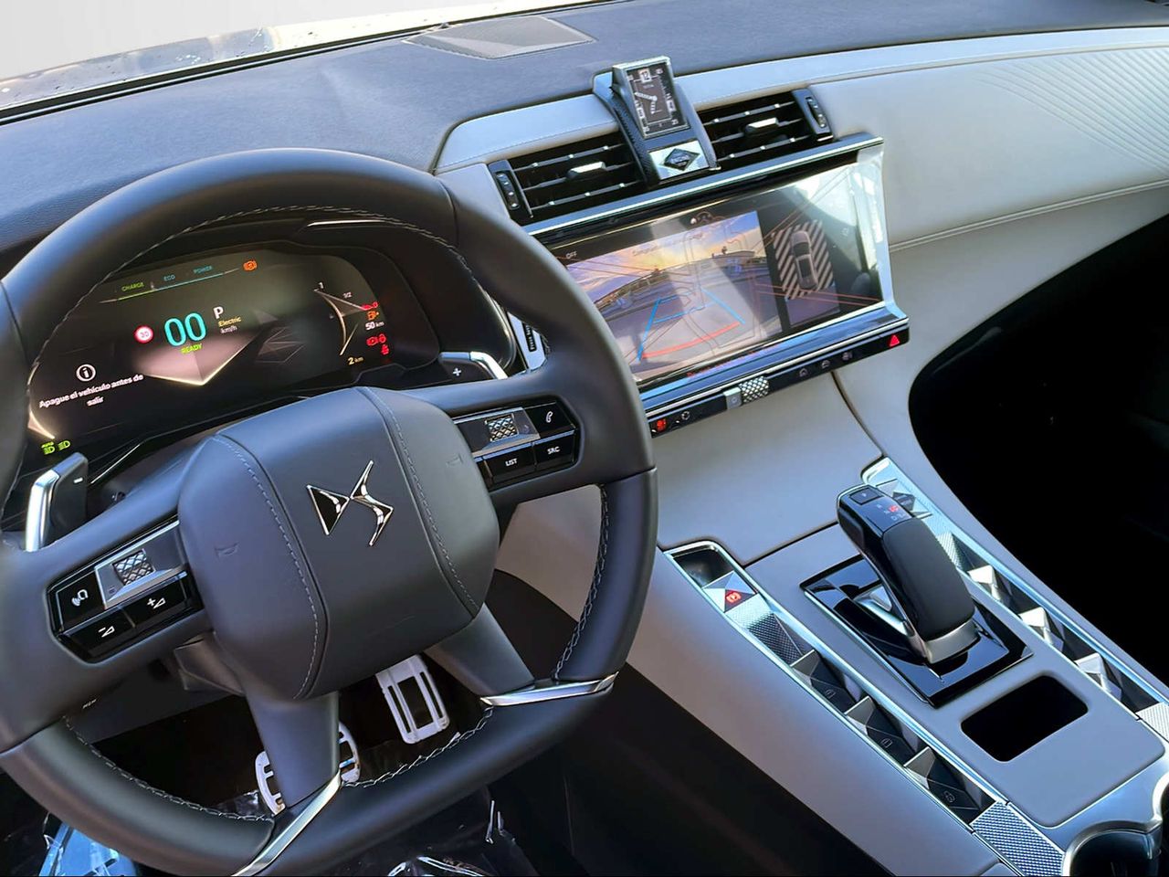 Foto DS Automobiles DS 7 20