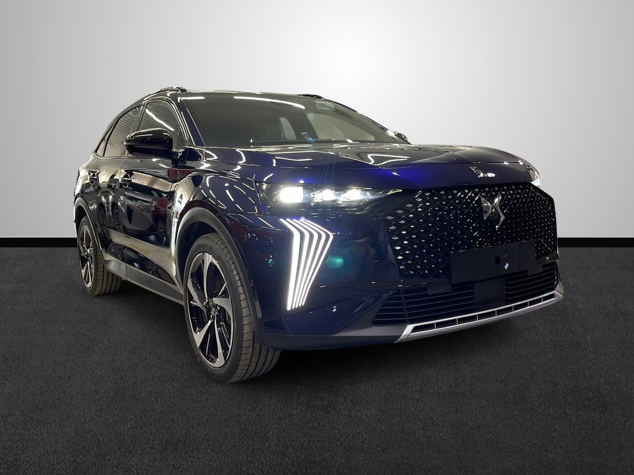 Foto DS Automobiles DS 7 6