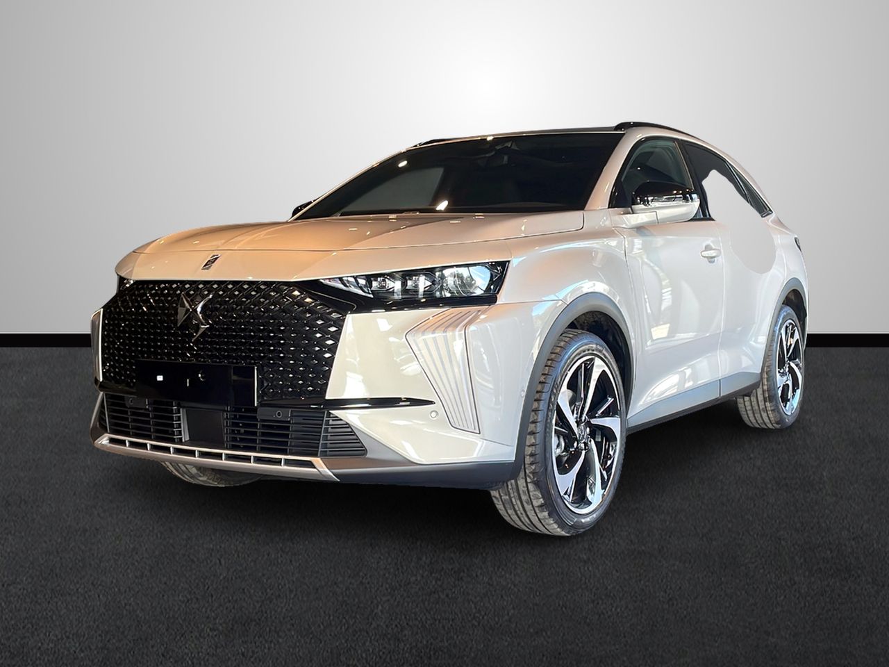 Foto DS Automobiles DS 7 4