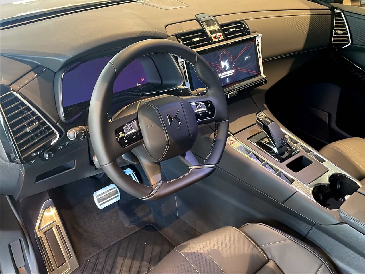 Foto DS Automobiles DS 7 13