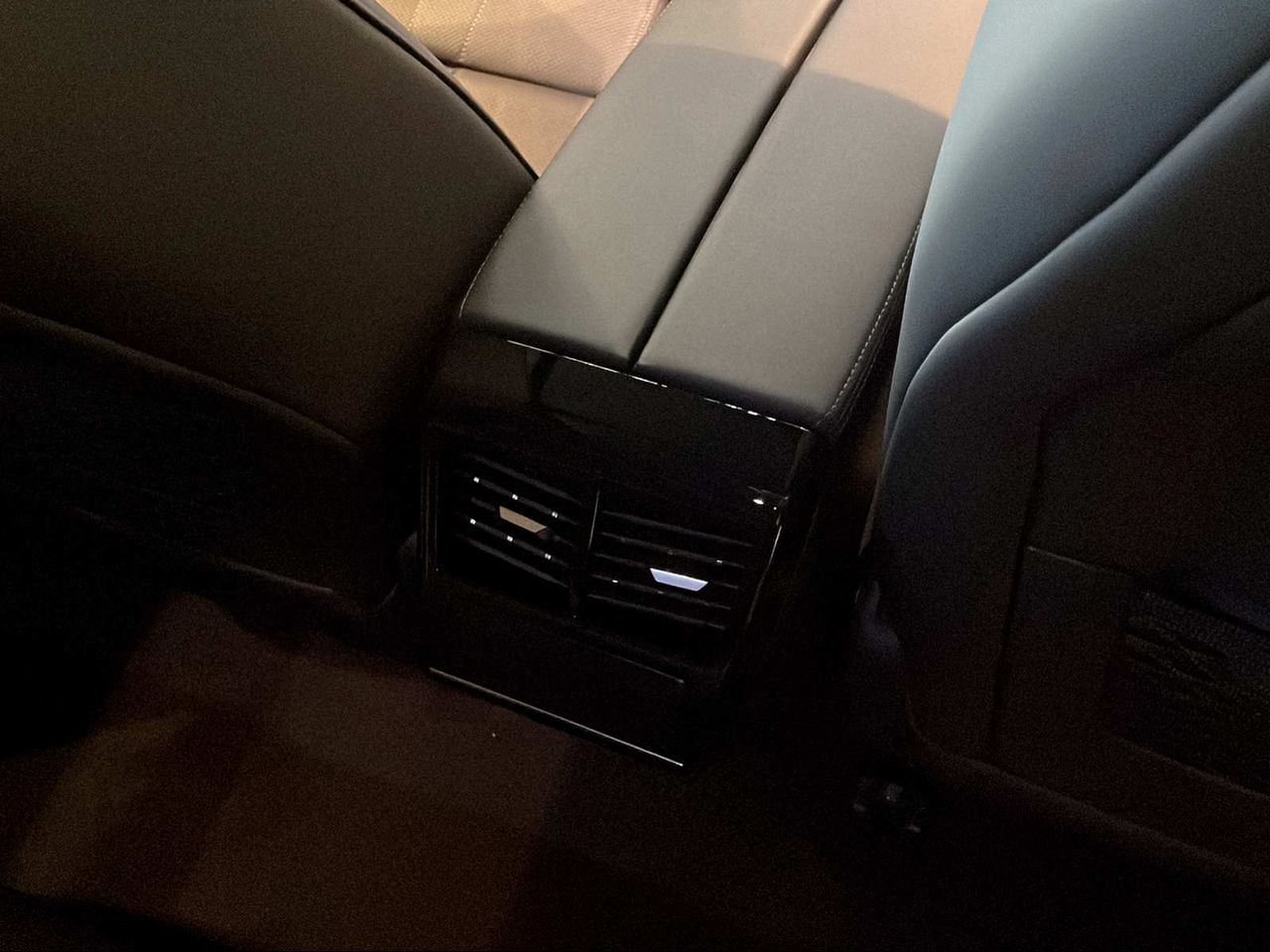 Foto DS Automobiles DS 7 16