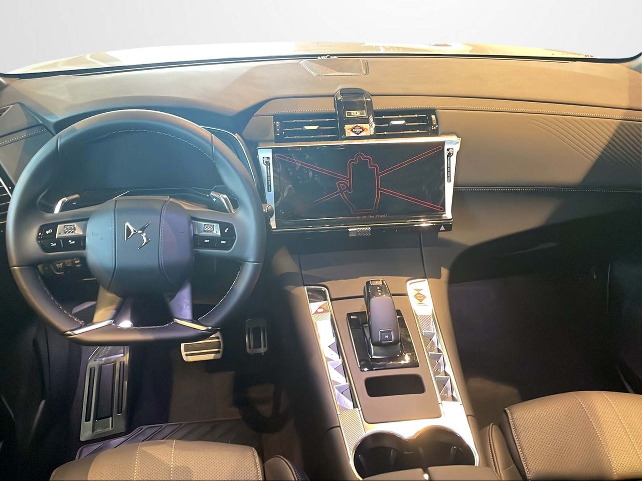 Foto DS Automobiles DS 7 18