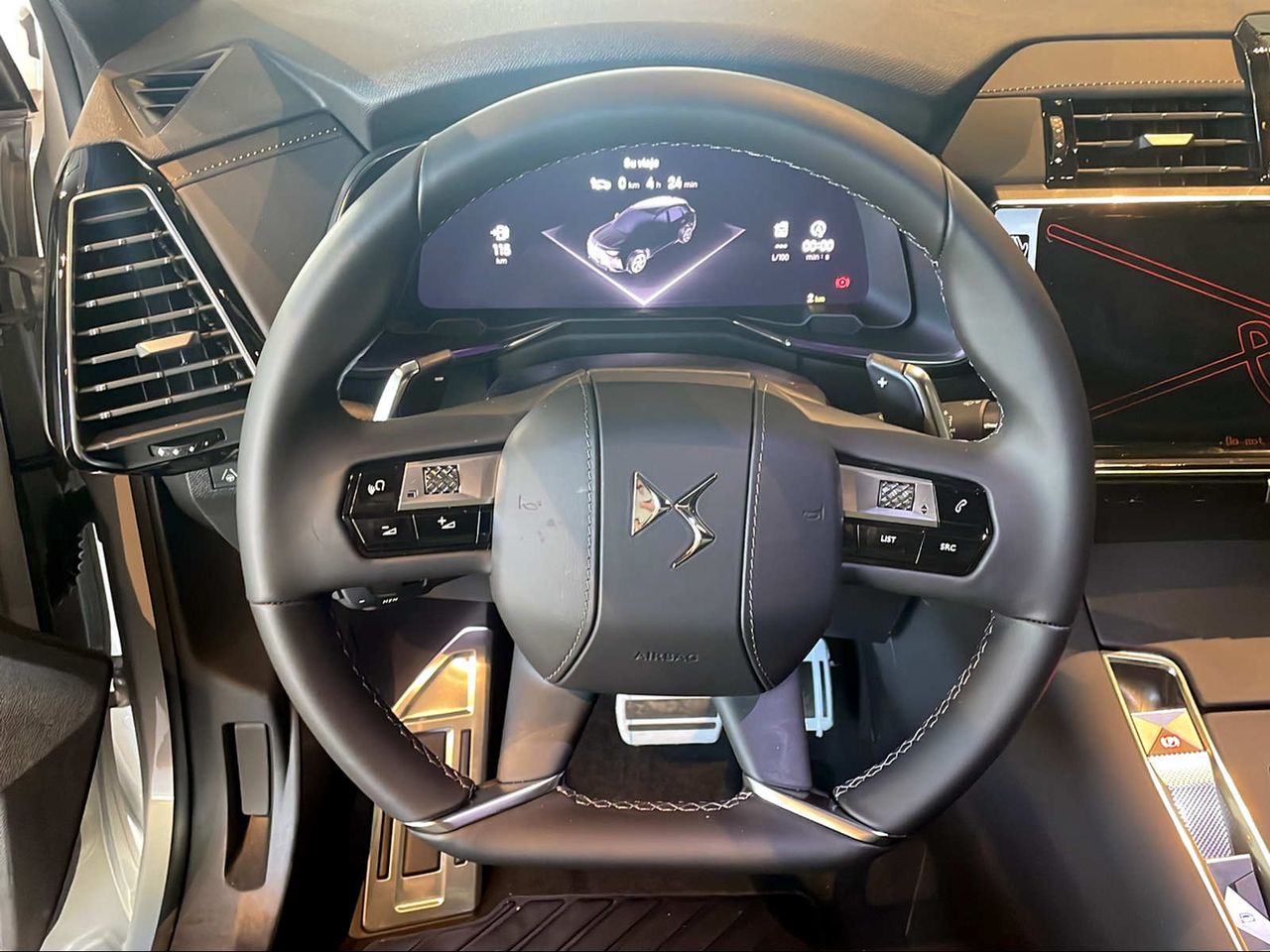 Foto DS Automobiles DS 7 19
