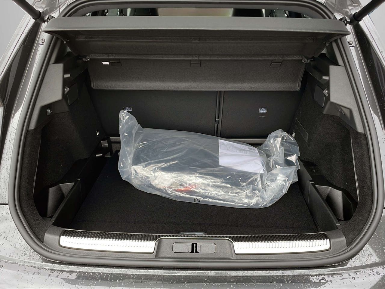 Foto DS Automobiles DS 7 8