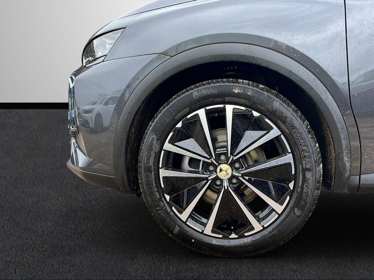 Foto DS Automobiles DS 7 9
