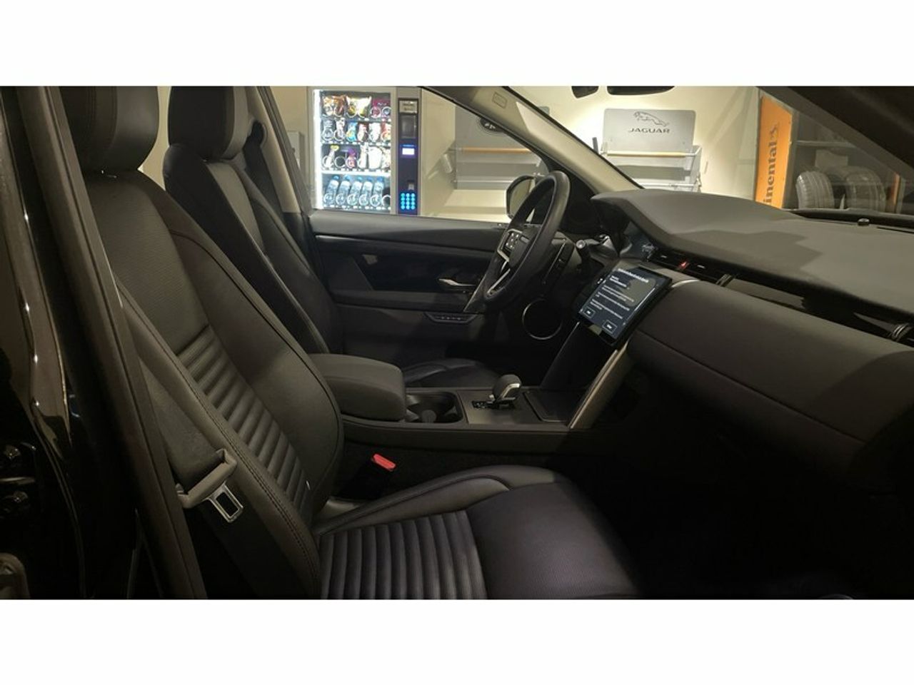 Foto Land-Rover Discovery Sport 3