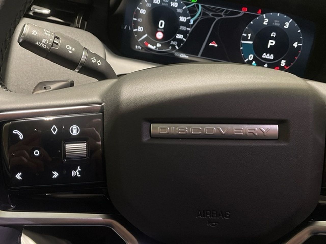 Foto Land-Rover Discovery Sport 17
