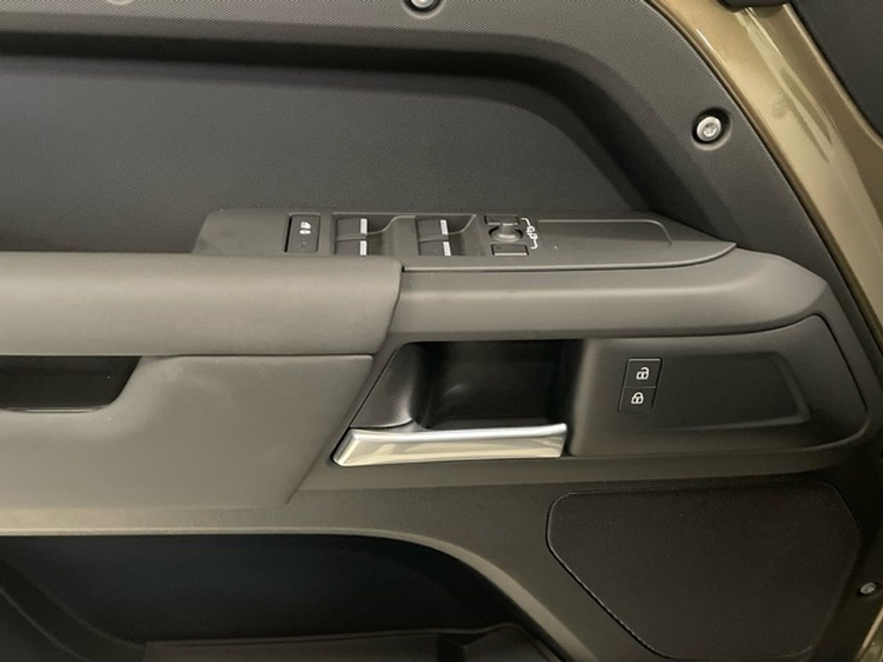 Foto Land-Rover Defender 11