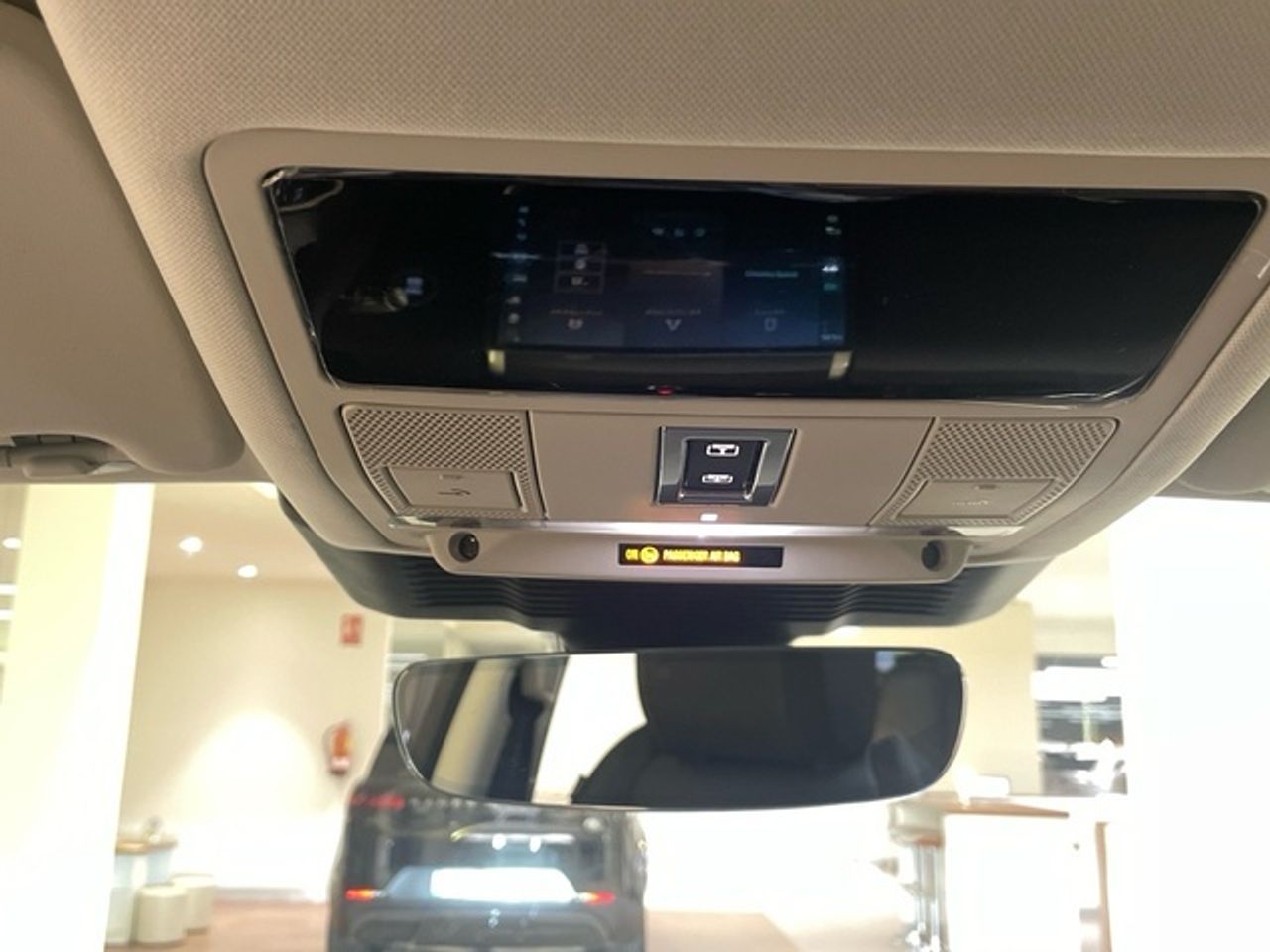 Foto Land-Rover Discovery Sport 16
