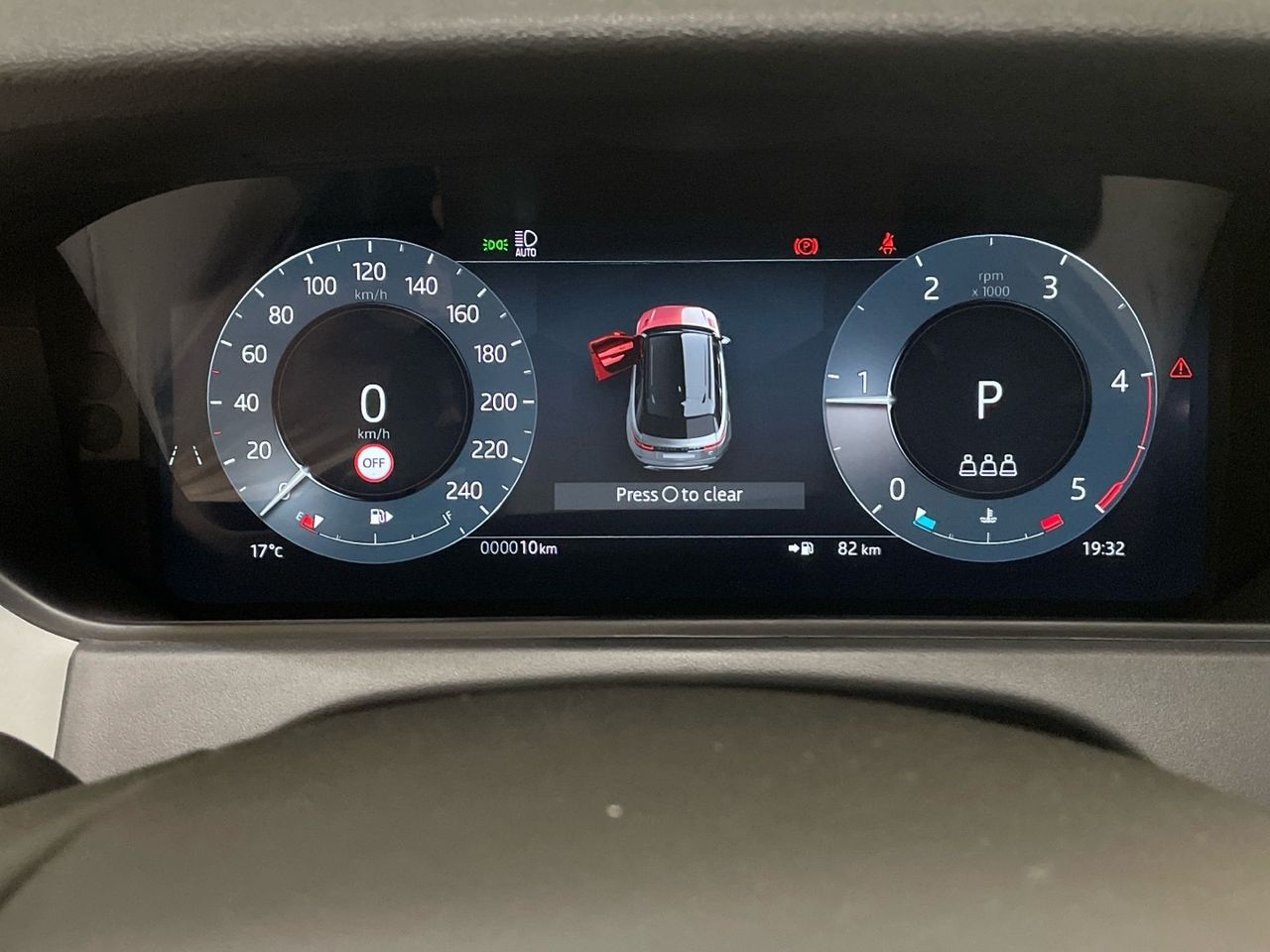 Foto Land-Rover Range Rover Velar 14