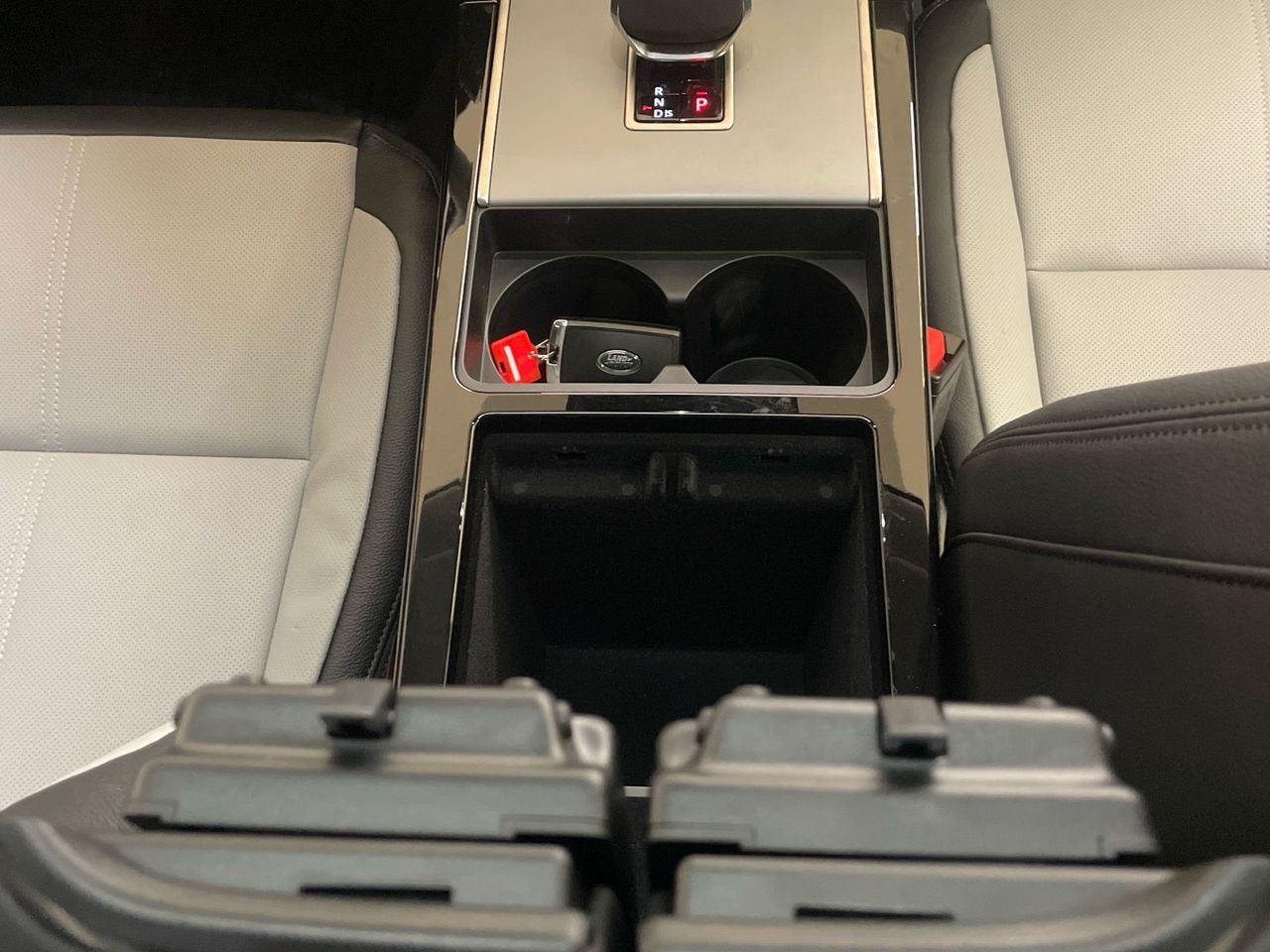 Foto Land-Rover Range Rover Velar 20