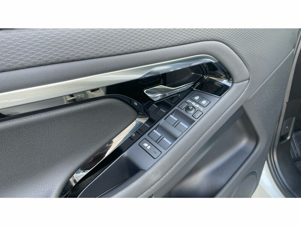 Foto Land-Rover Range Rover Evoque 11