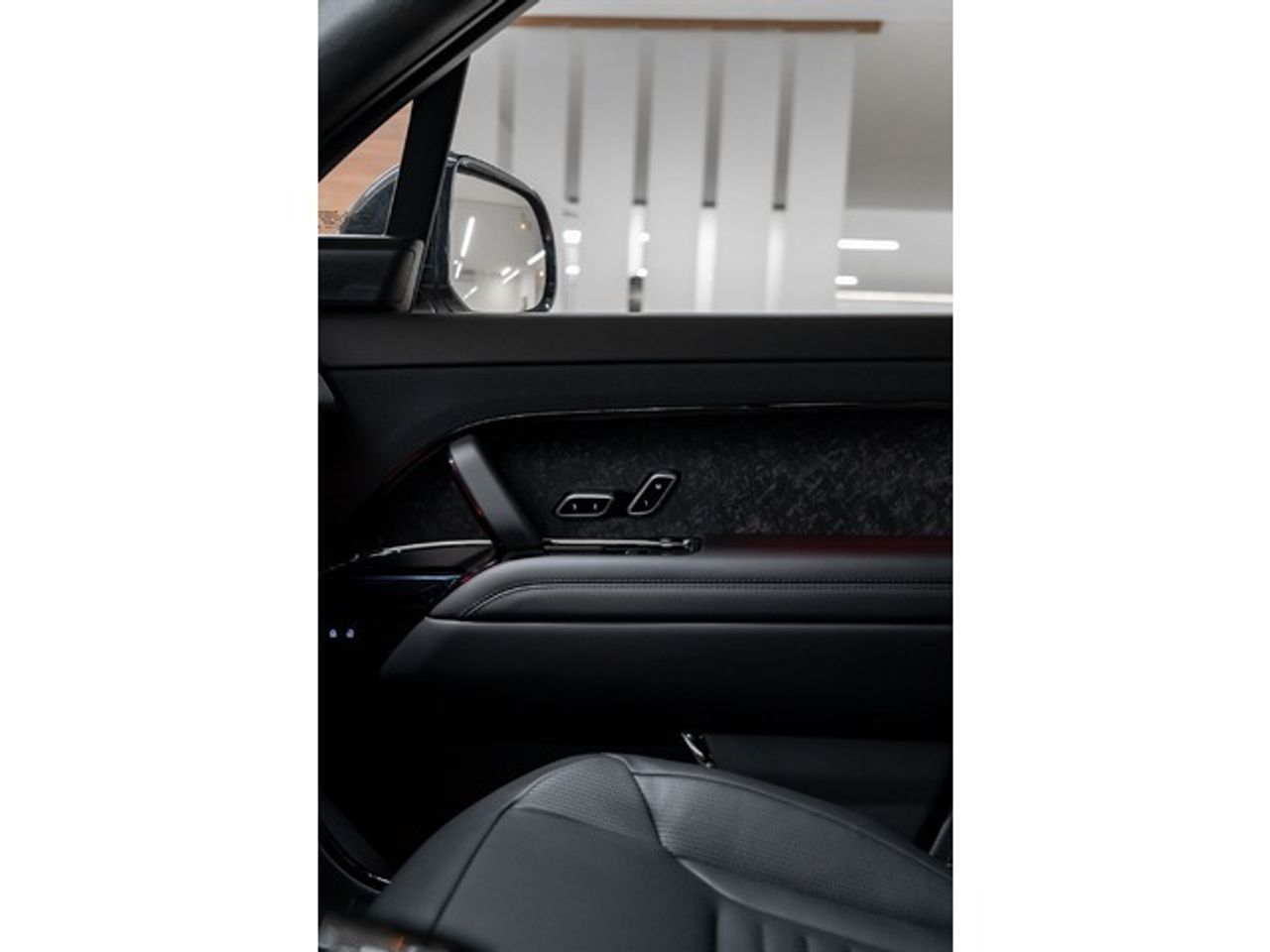 Foto Land-Rover Range Rover Sport 14