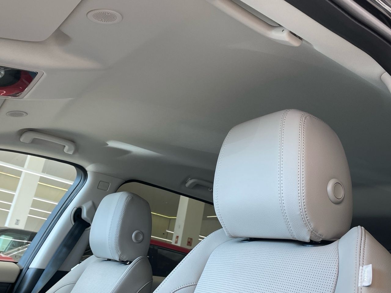Foto Land-Rover Discovery Sport 18