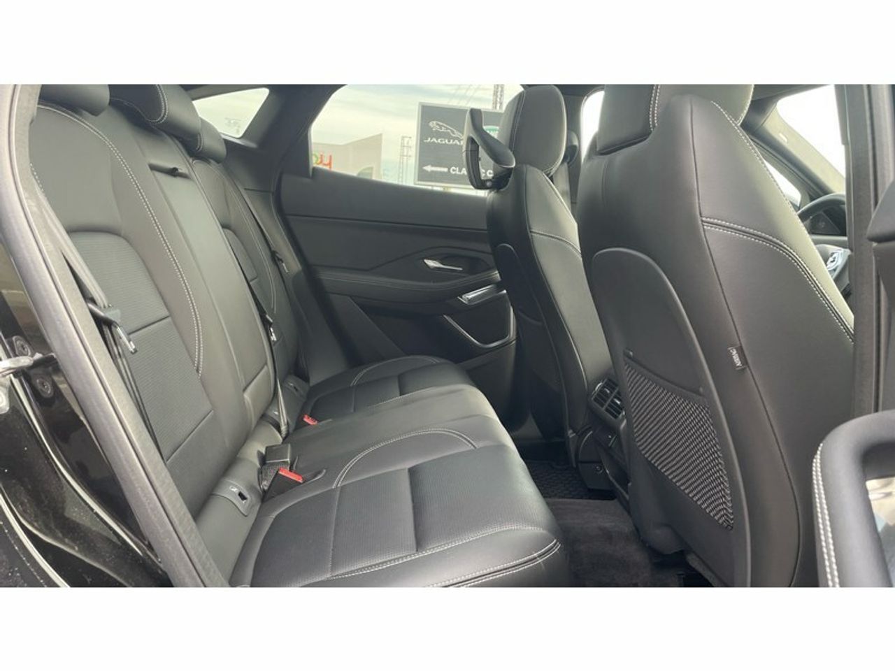 Foto Jaguar E-Pace 8
