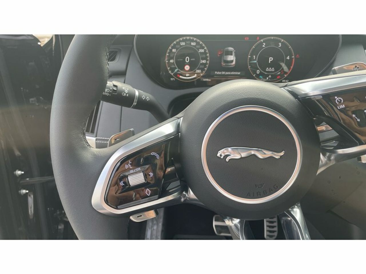 Foto Jaguar E-Pace 17