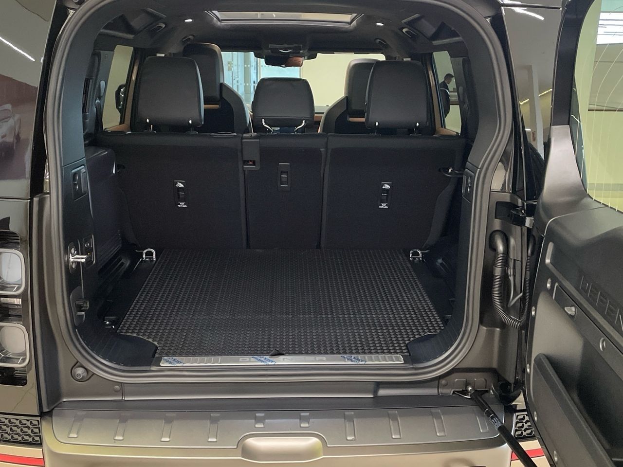Foto Land-Rover Defender 10