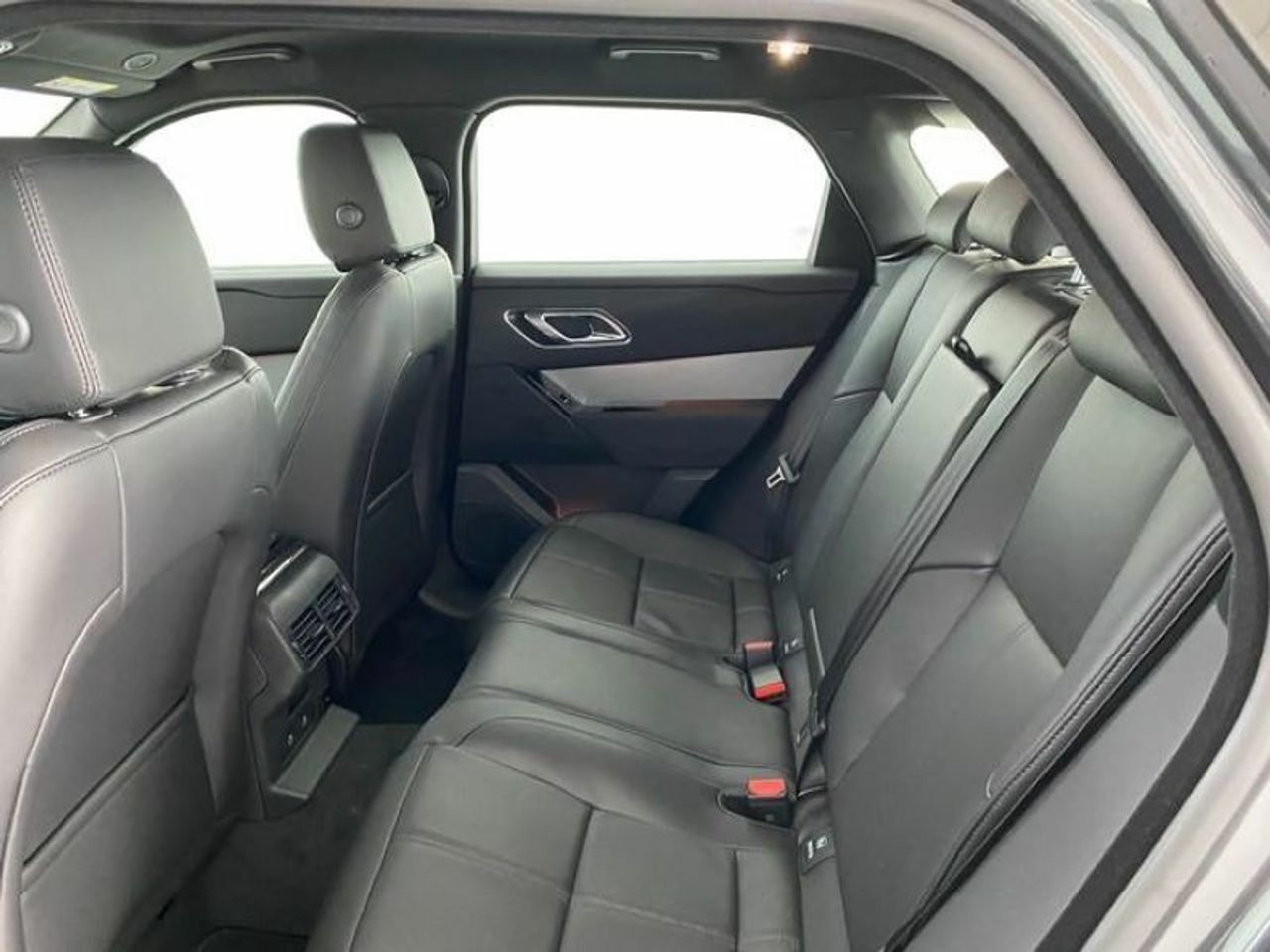Foto Land-Rover Range Rover Velar 8