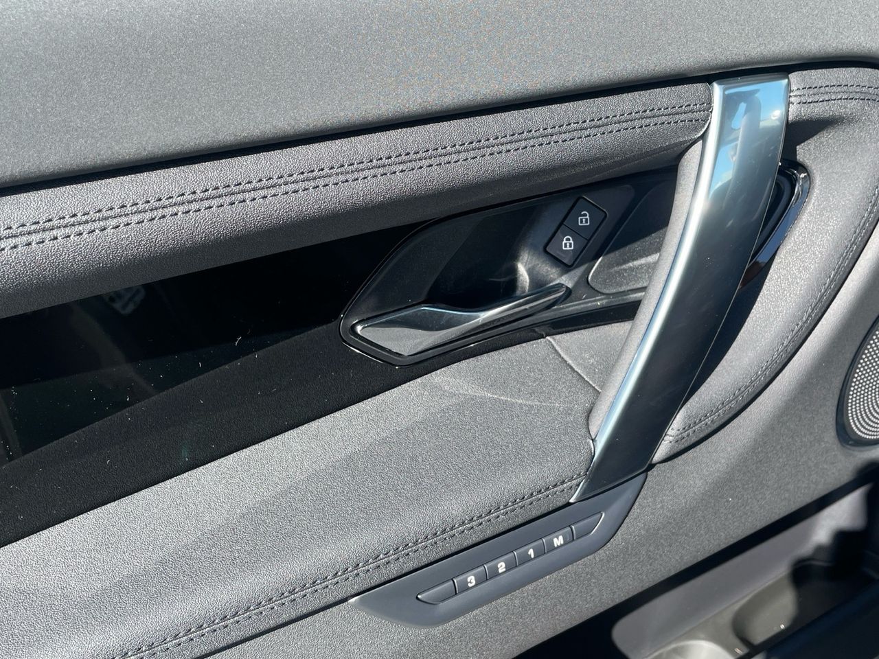 Foto Land-Rover Discovery Sport 11