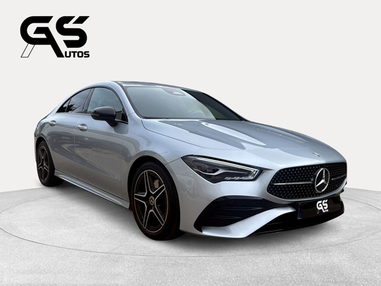 Foto Mercedes-Benz Clase CLA 3