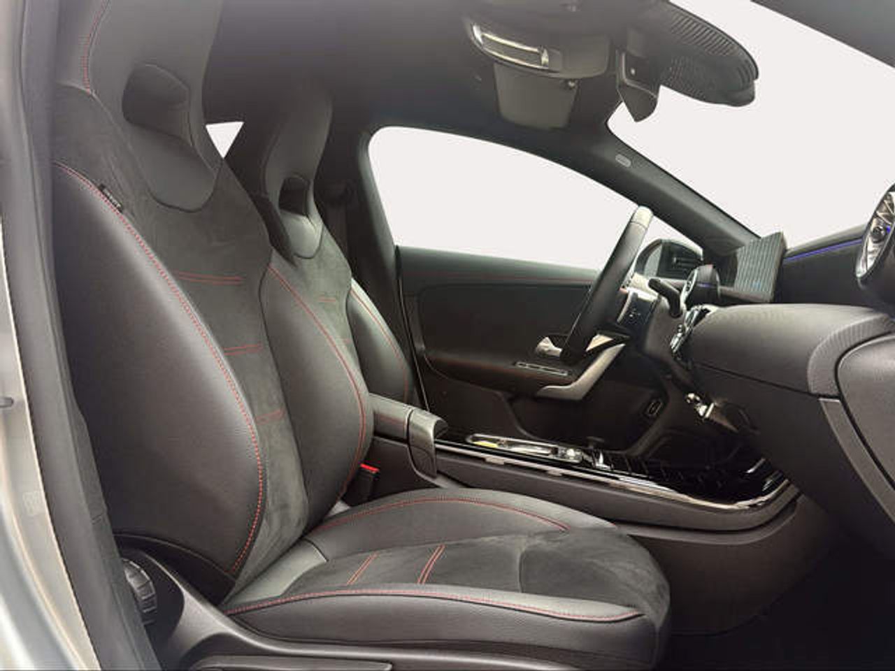 Foto Mercedes-Benz Clase CLA 12