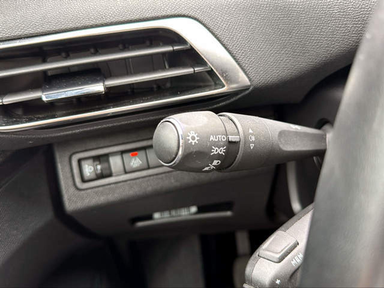 Foto Peugeot 3008 19