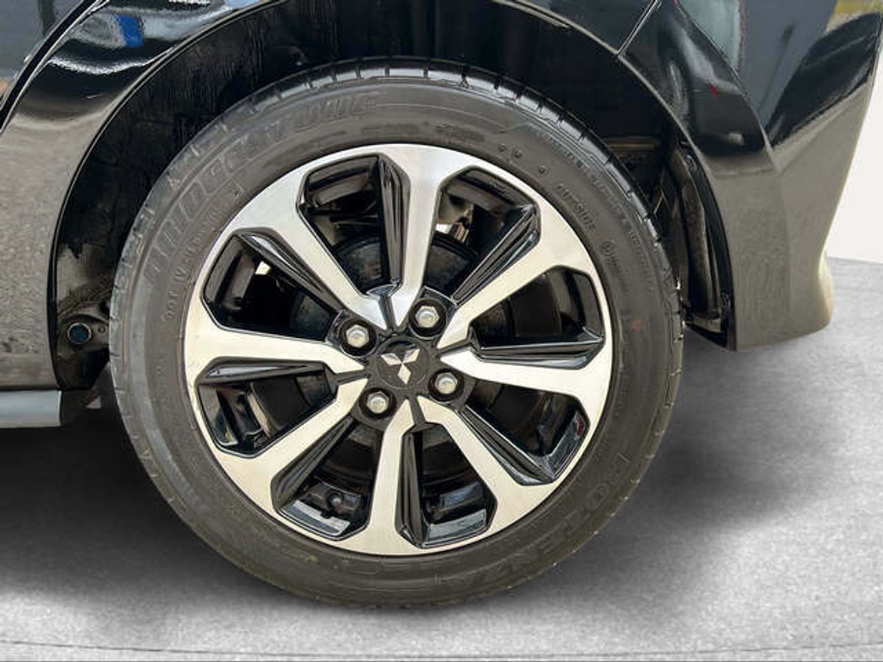 Foto Mitsubishi Space Star 12
